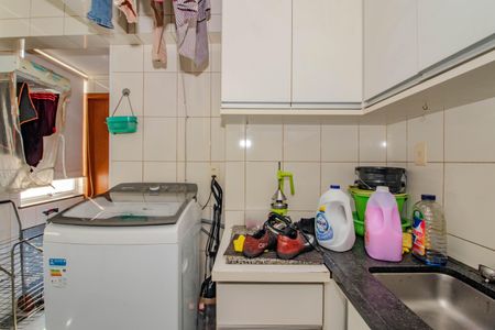 Apartamento à venda com 160m², 3 quartos e sem vagaÁrea de Serviço