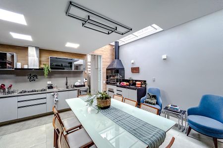 Casa à venda com 172m², 2 quartos e 3 vagasCozinha