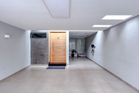 Casa à venda com 172m², 2 quartos e 3 vagasGaragem