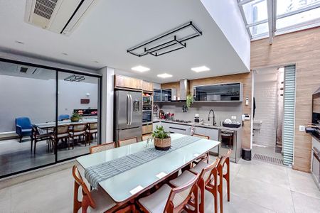 Casa à venda com 172m², 2 quartos e 3 vagasCozinha