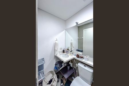 Casa à venda com 172m², 2 quartos e 3 vagasBanheiro de serviço