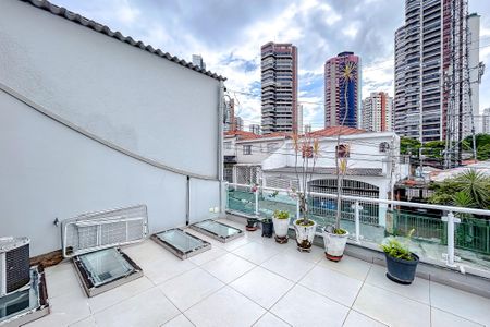 Casa à venda com 172m², 2 quartos e 3 vagasVaranda