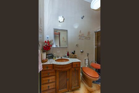 Casa à venda com 133m², 2 quartos e 2 vagas Casa à venda com 133m², 2 quartos e 2 vagasBanheiro da Suíte