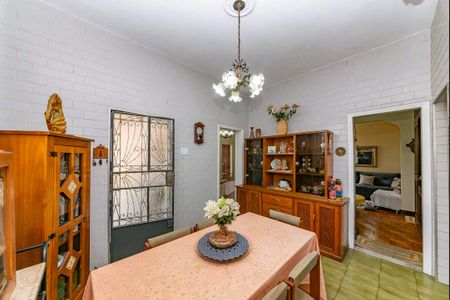 Sala 2 de casa à venda com 2 quartos, 133m² em Carlos Prates, Belo Horizonte