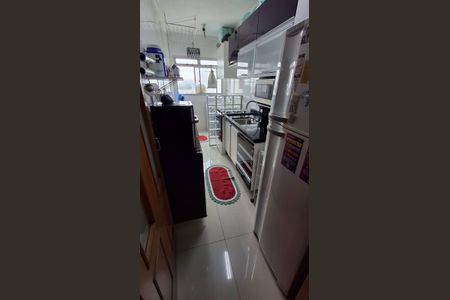 Apartamento à venda com 48m², 2 quartos e 1 vaga Apartamento à venda com 48m², 2 quartos e 1 vagaCozinha