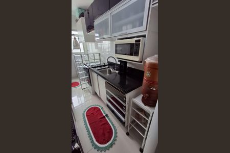 Apartamento à venda com 48m², 2 quartos e 1 vaga Apartamento à venda com 48m², 2 quartos e 1 vagaCozinha