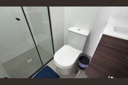 Apartamento à venda com 83m², 2 quartos e 2 vagasBanheiro da Suíte