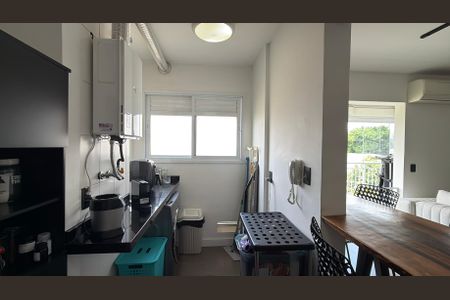 Apartamento à venda com 83m², 2 quartos e 2 vagasÁrea de Serviço