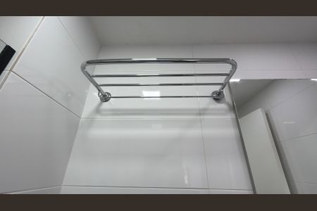 Apartamento à venda com 83m², 2 quartos e 2 vagasBanheiro da Suíte