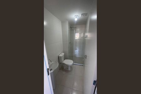 Banheiro de apartamento para alugar com 2 quartos, 36m² em Água Branca, São Paulo