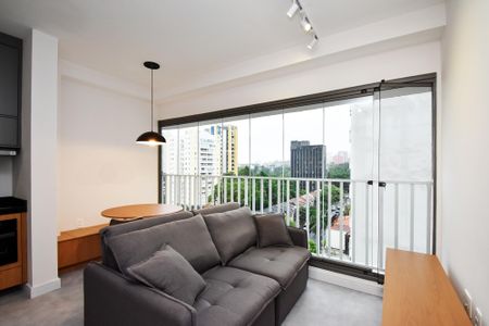 Sala de estar de kitnet/studio para alugar com 1 quarto, 44m² em Pinheiros, São Paulo