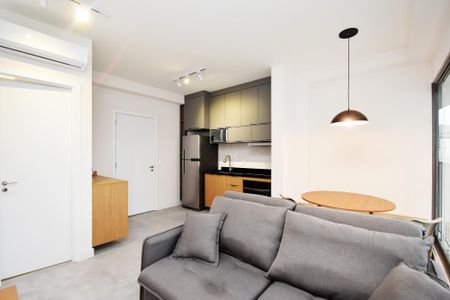 Studio para alugar com 44m², 1 quarto e 1 vaga Studio para alugar com 44m², 1 quarto e 1 vagaSala de estar