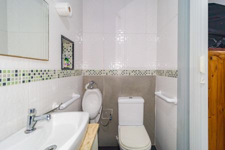 Casa de condomínio para alugar com 40m², 1 quarto e sem vagaBanheiro