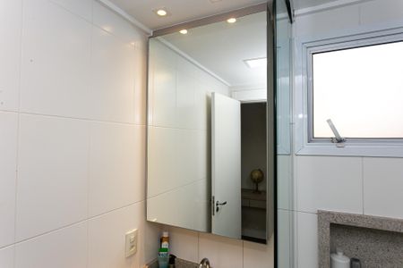 Apartamento à venda com 85m², 3 quartos e 1 vagaBanheiro da Suíte 1