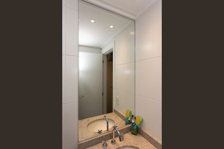 Apartamento à venda com 85m², 3 quartos e 1 vagaBanheiro da Suíte 2