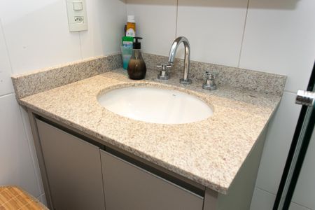 Apartamento à venda com 85m², 3 quartos e 1 vagaBanheiro da Suíte 1