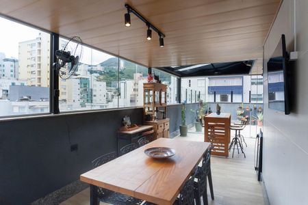 Apartamento à venda com 217m², 4 quartos e 4 vagasarea externa - cobertura 