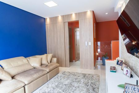 Apartamento à venda com 217m², 4 quartos e 4 vagasSala de TV