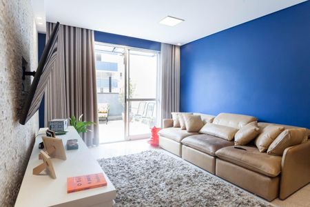 Apartamento à venda com 217m², 4 quartos e 4 vagasSala de TV