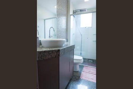 Apartamento à venda com 217m², 4 quartos e 4 vagasbanheiro suite 1