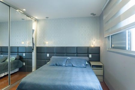 Apartamento à venda com 217m², 4 quartos e 4 vagassuite 1