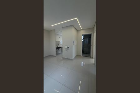 Sala de apartamento para alugar com 2 quartos, 45m² em Colonial, Contagem