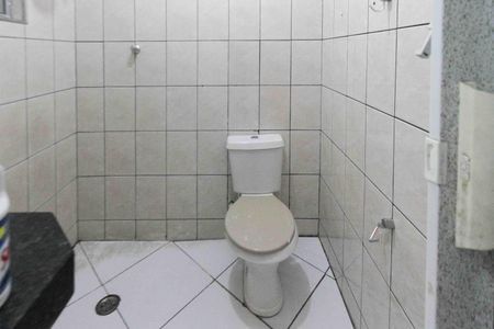 Casa para alugar com 35m², 1 quarto e sem vagaBanheiro