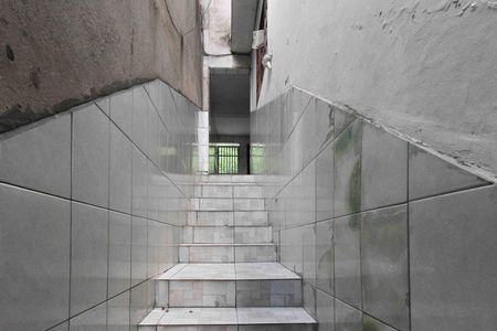 Casa para alugar com 35m², 1 quarto e sem vagaEscada