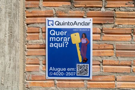 Casa para alugar com 36m², 2 quartos e 4 vagasPlaquinha