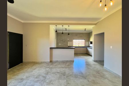 Sala de casa para alugar com 2 quartos, 80m² em Jardim Proença, Campinas