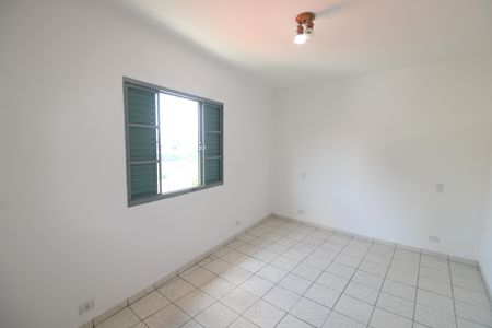 Casa à venda com 326m², 3 quartos e 6 vagasQuarto 2