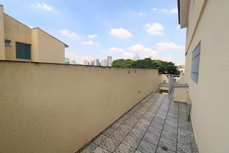 Casa à venda com 326m², 3 quartos e 6 vagasQuintal