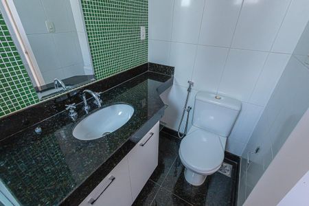 Apartamento para alugar com 200m², 4 quartos e 2 vagassuite