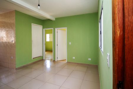 Sala de casa para alugar com 2 quartos, 52m² em Jardim Nova Vida, Cotia