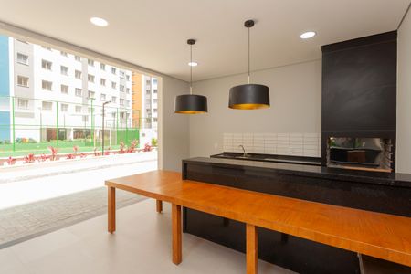 Apartamento para alugar com 35m², 2 quartos e sem vagaÁrea comum - Churrasqueira