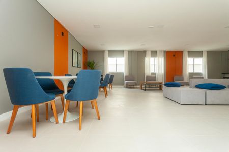 Apartamento para alugar com 35m², 2 quartos e sem vagaÁrea comum - Salão de festas