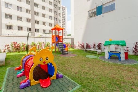 Apartamento para alugar com 35m², 2 quartos e sem vagaÁrea comum - Playground