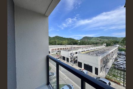 Apartamento à venda com 60m², 2 quartos e 1 vagaVaranda