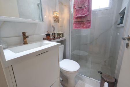 Apartamento à venda com 60m², 2 quartos e 1 vagaBanheiro Social