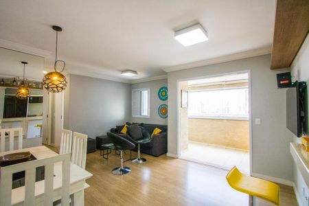 Sala de apartamento à venda com 2 quartos, 65m² em Vila Gilda, Santo André