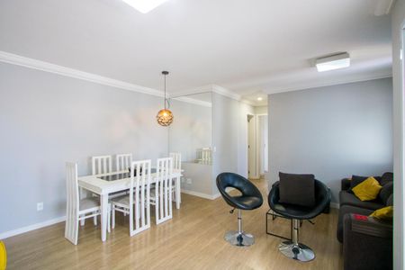 Apartamento à venda com 65m², 2 quartos e 2 vagasSala