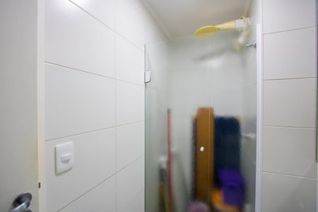 Apartamento à venda com 65m², 2 quartos e 2 vagasBanheiro social