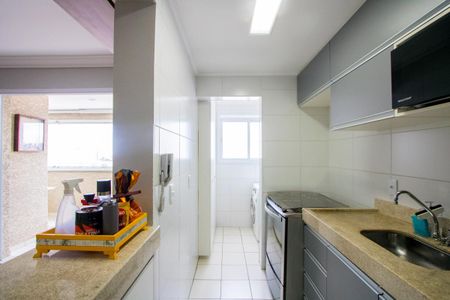 Apartamento à venda com 65m², 2 quartos e 2 vagasCozinha