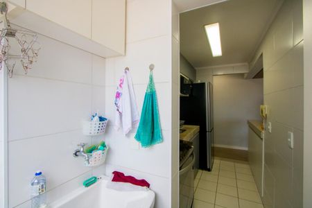 Apartamento à venda com 65m², 2 quartos e 2 vagasÁrea de serviço