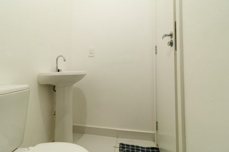 Apartamento para alugar com 32m², 2 quartos e sem vaga Apartamento para alugar com 32m², 2 quartos e sem vagaBanheiro