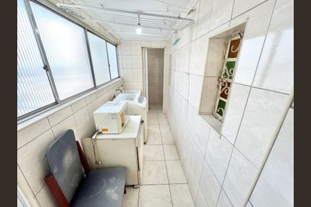 Apartamento para alugar com 81m², 2 quartos e 1 vagaÁrea de Serviço