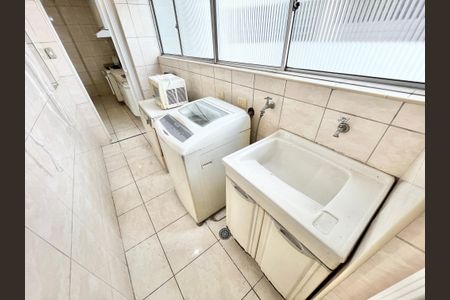 Apartamento para alugar com 81m², 2 quartos e 1 vagaÁrea de Serviço