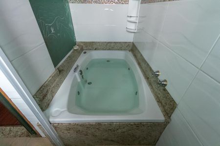 Casa para alugar com 300m², 3 quartos e 5 vagas Casa para alugar com 300m², 3 quartos e 5 vagasBanheiro da Suíte