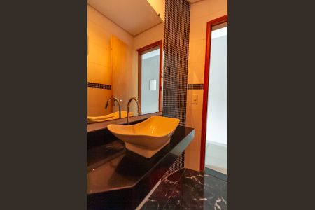 Casa para alugar com 300m², 3 quartos e 5 vagas Casa para alugar com 300m², 3 quartos e 5 vagasLavabo