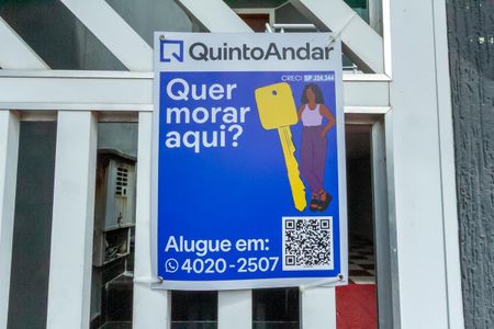 Casa para alugar com 300m², 3 quartos e 5 vagas Casa para alugar com 300m², 3 quartos e 5 vagasPlaca EULM-628